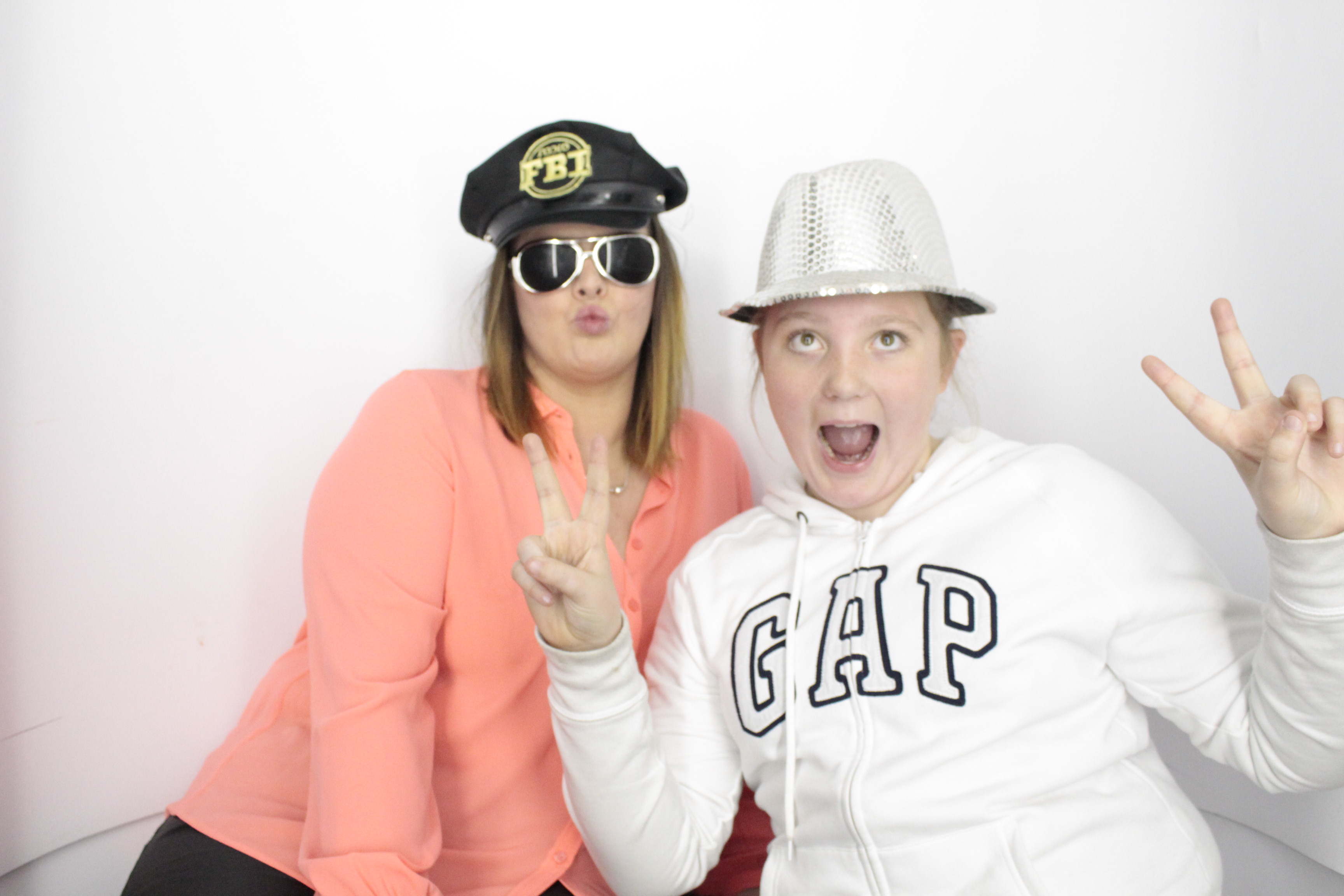 Mandy's 60th  Birthday Party | View more photos from the event at gallery.myphotoboothexperience.co.uk/u/MyPhotoBoothExperienceLtd/Mandys-60th-Birthday-Party